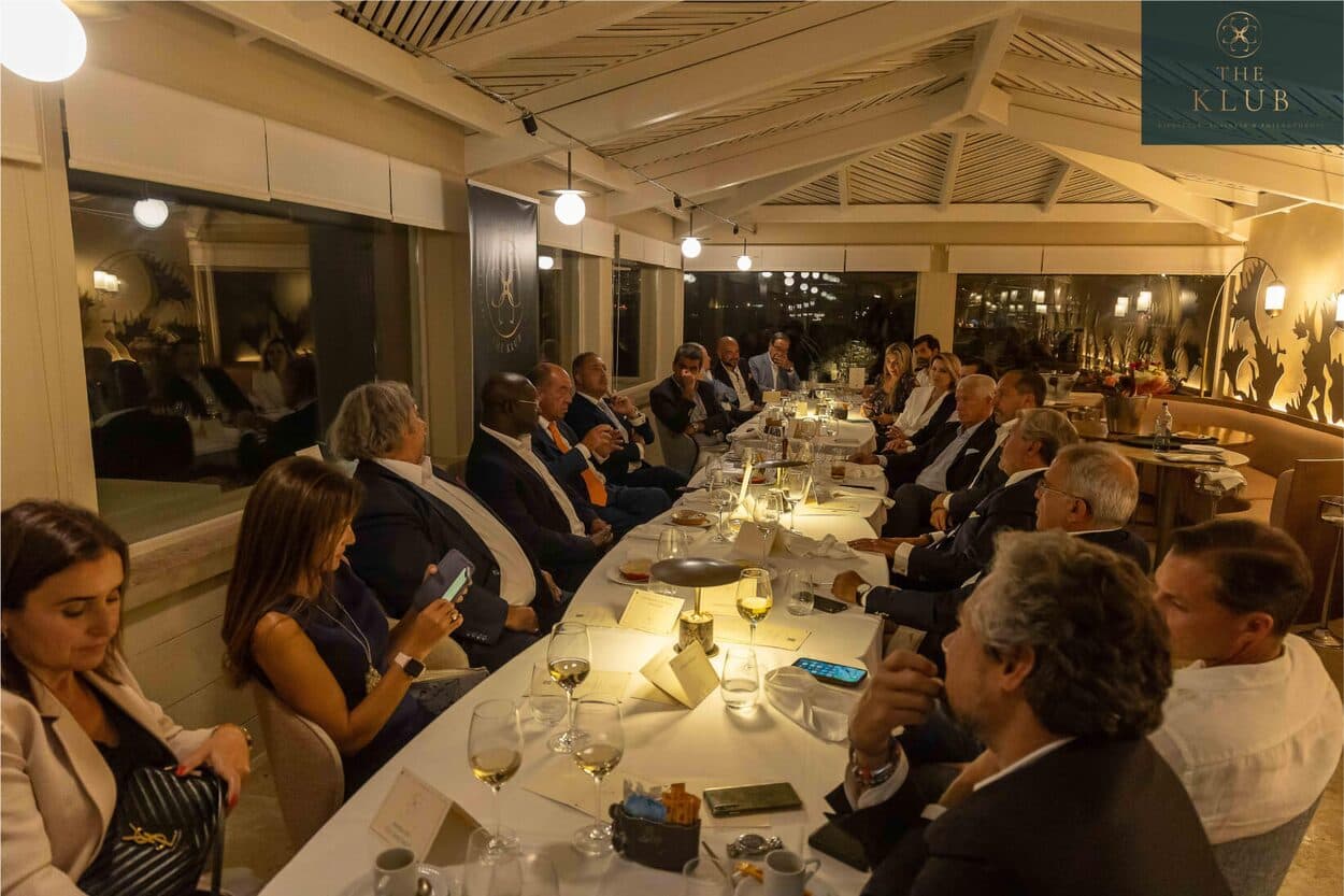 The Inner Circle #2 - Carlos Carreiras - photo 39